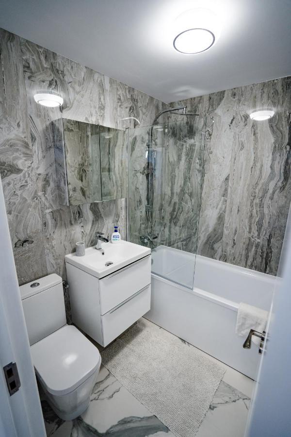 Gabi Apartament Suczawa Zewnętrze zdjęcie