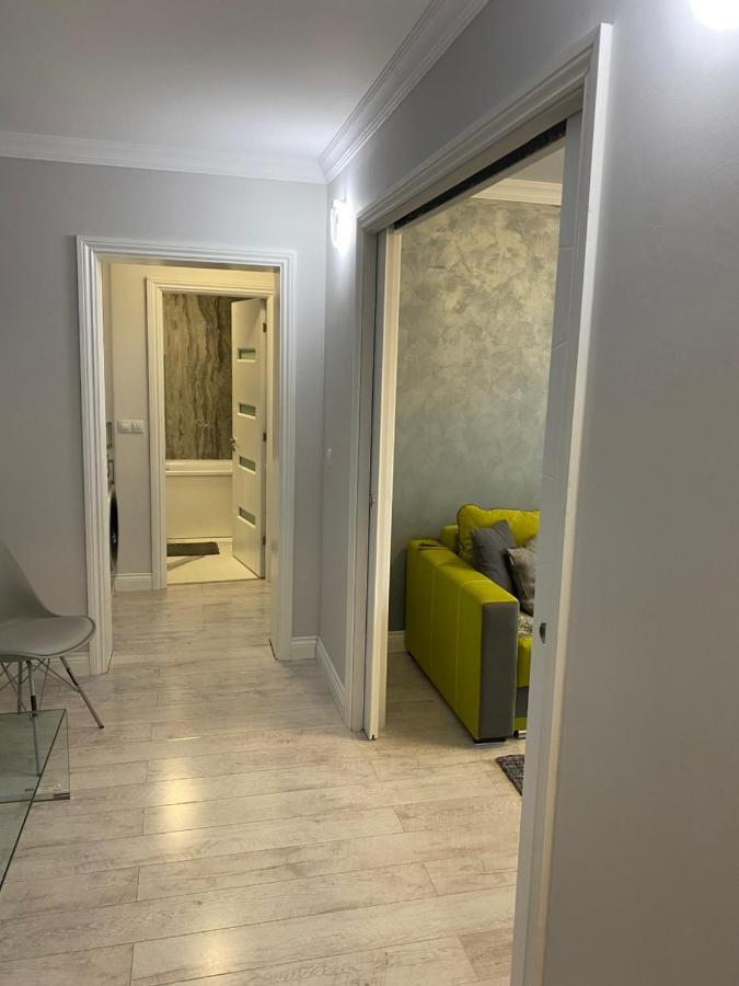 Gabi Apartament Suczawa Zewnętrze zdjęcie